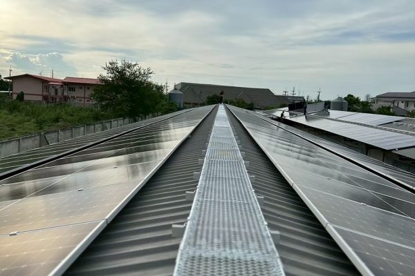 หน้างานติดตั้ง Walkway